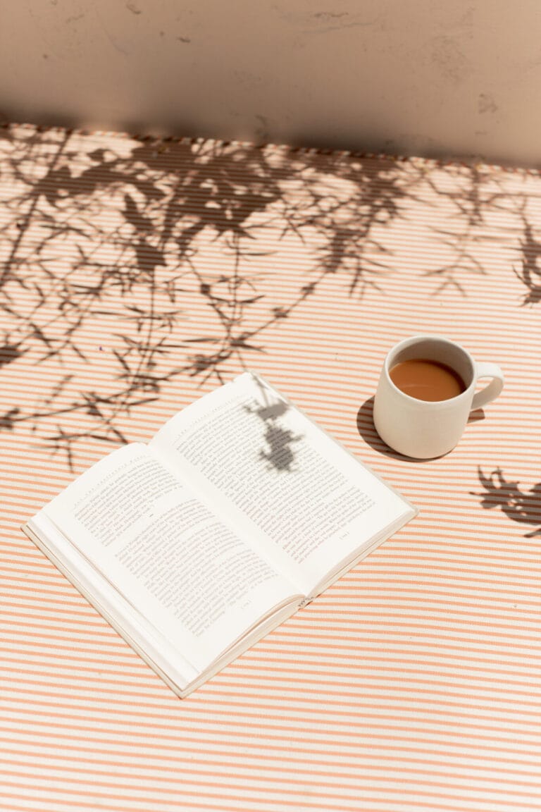 why-i-read-novels-header