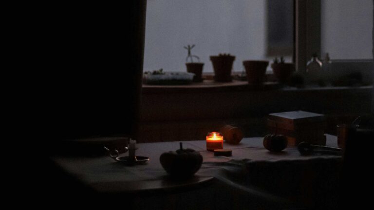 Cómo ser una luz en la oscuridad