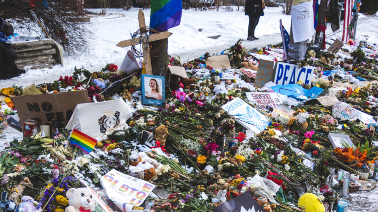 Budistas se unirán a la protesta interreligiosa en Minneapolis Budistas se unirán a la protesta interreligiosa en Minneapolis