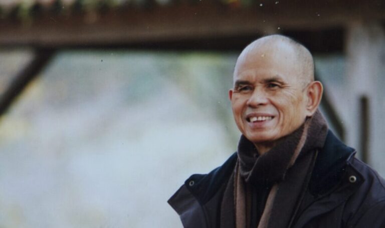 Continuando con Thay: Budismo comprometido en la tradición de Plum Village