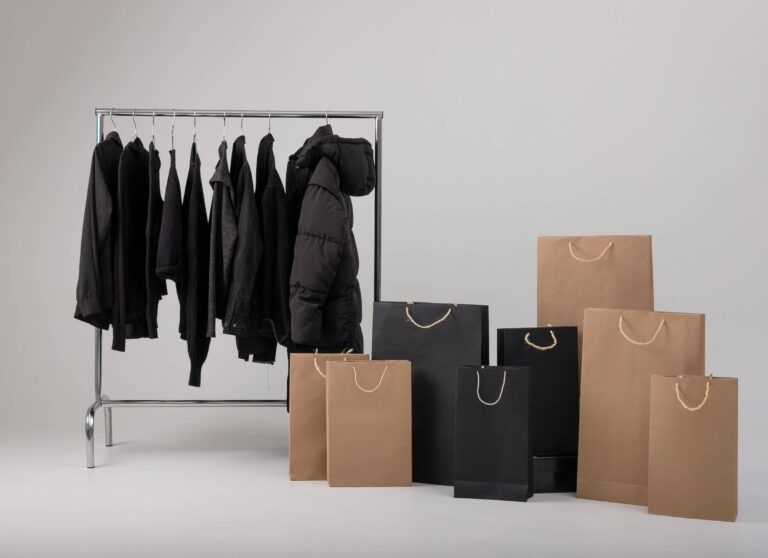 Cosas Absurdas - Los Minimalistas