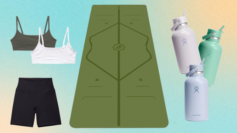 10 artículos en oferta del Día de los Caídos que compraremos antes del verano Sports bras, shorts, a yoga mat, and water bottles included in our favorite Memorial Day sales