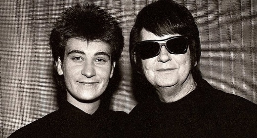 Roy Orbison “Llorando” con KD Lang – 1988 Top of the Pops Awaken