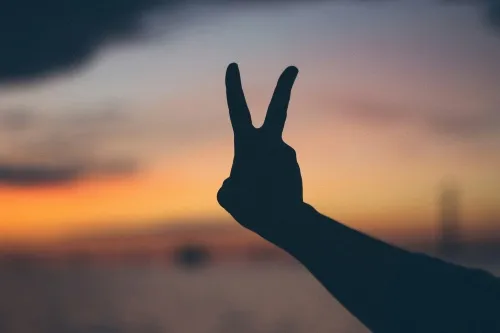 7 citas conscientes para esos momentos en los que te tomas las cosas demasiado personalmente 7 citas conscientes para esos momentos en los que te tomas las cosas demasiado personalmente