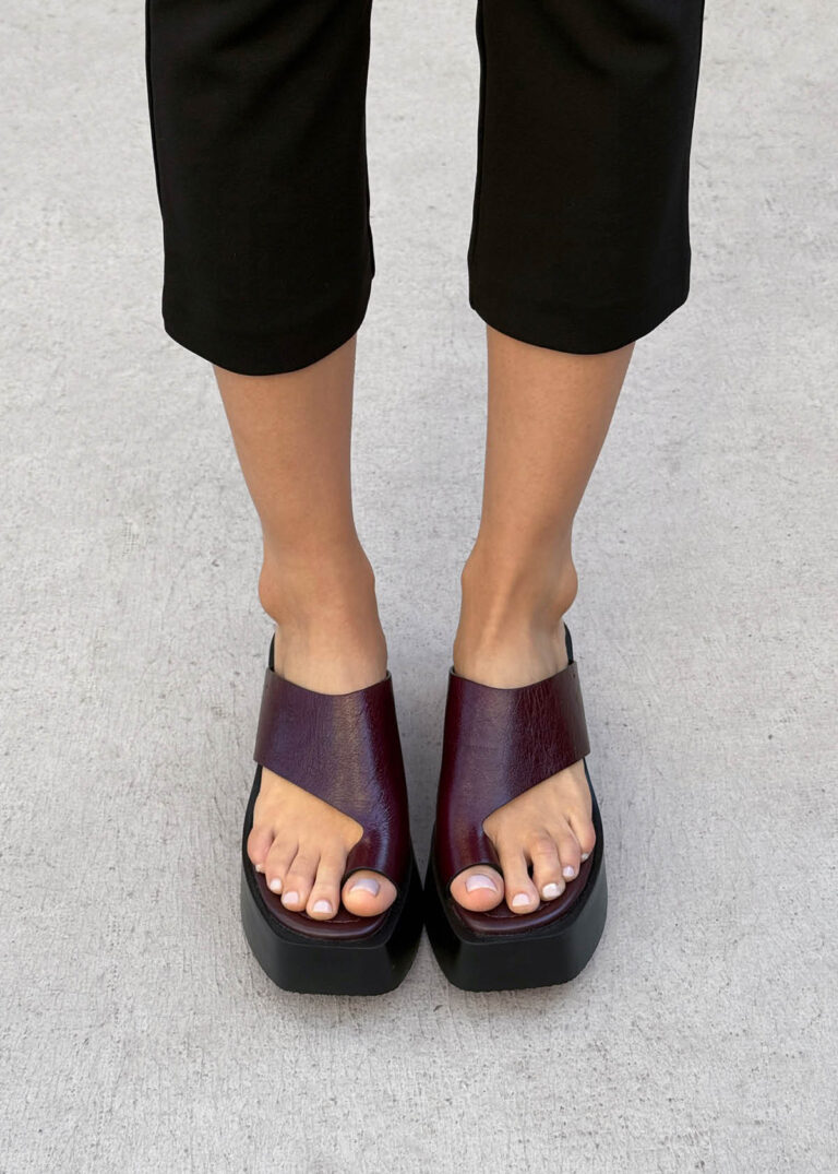 8 cómodas sandalias con plataforma de marcas sostenibles 8 cómodas sandalias con plataforma de marcas sostenibles