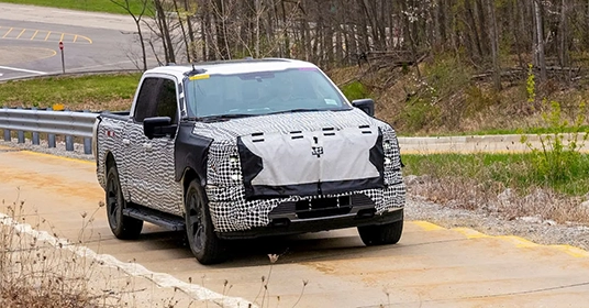La camioneta eléctrica Ford de 30.000 dólares se está acercando Ford’s $30,000 EV pickup-AWAKEN